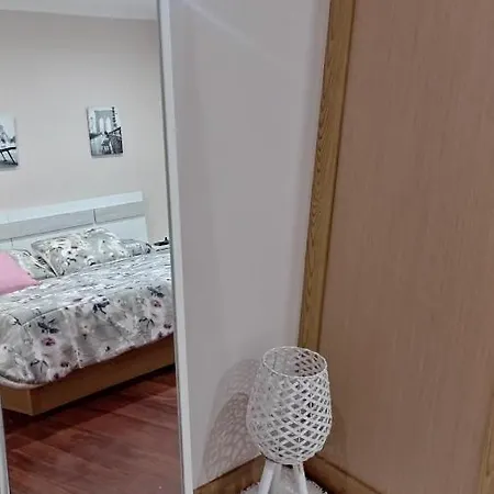 A Eira De Salvador Portas